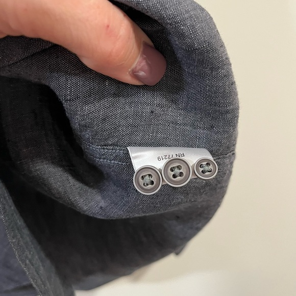 100% Linen Mens Joseph Abboud Button Down size medium - Picture 5 of 10